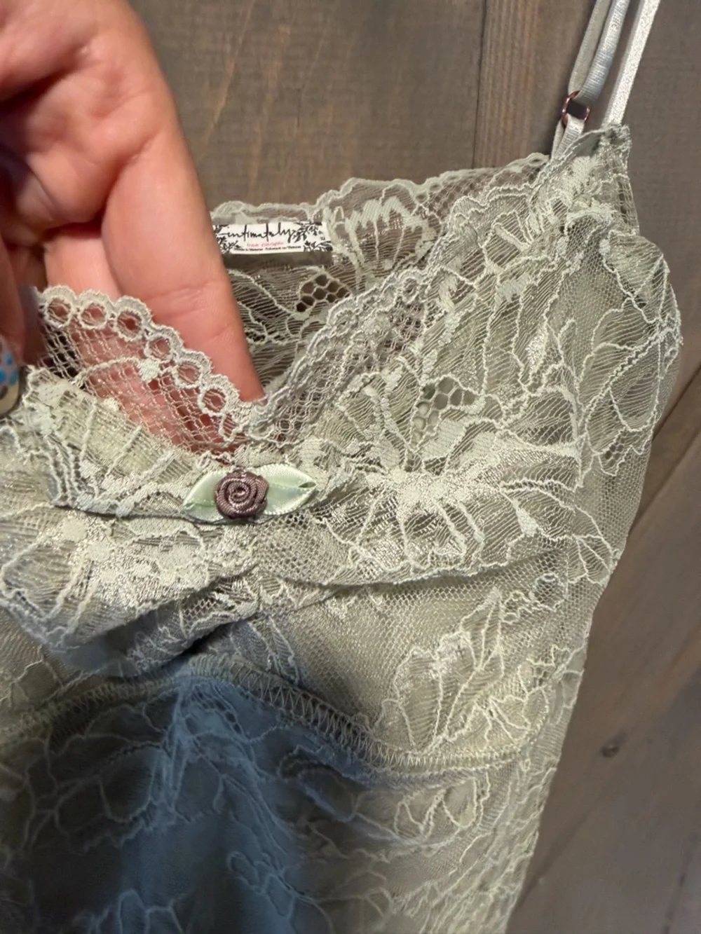 Free people intimately Lacey cami in Sage Green NWT - Picture 4 of 8